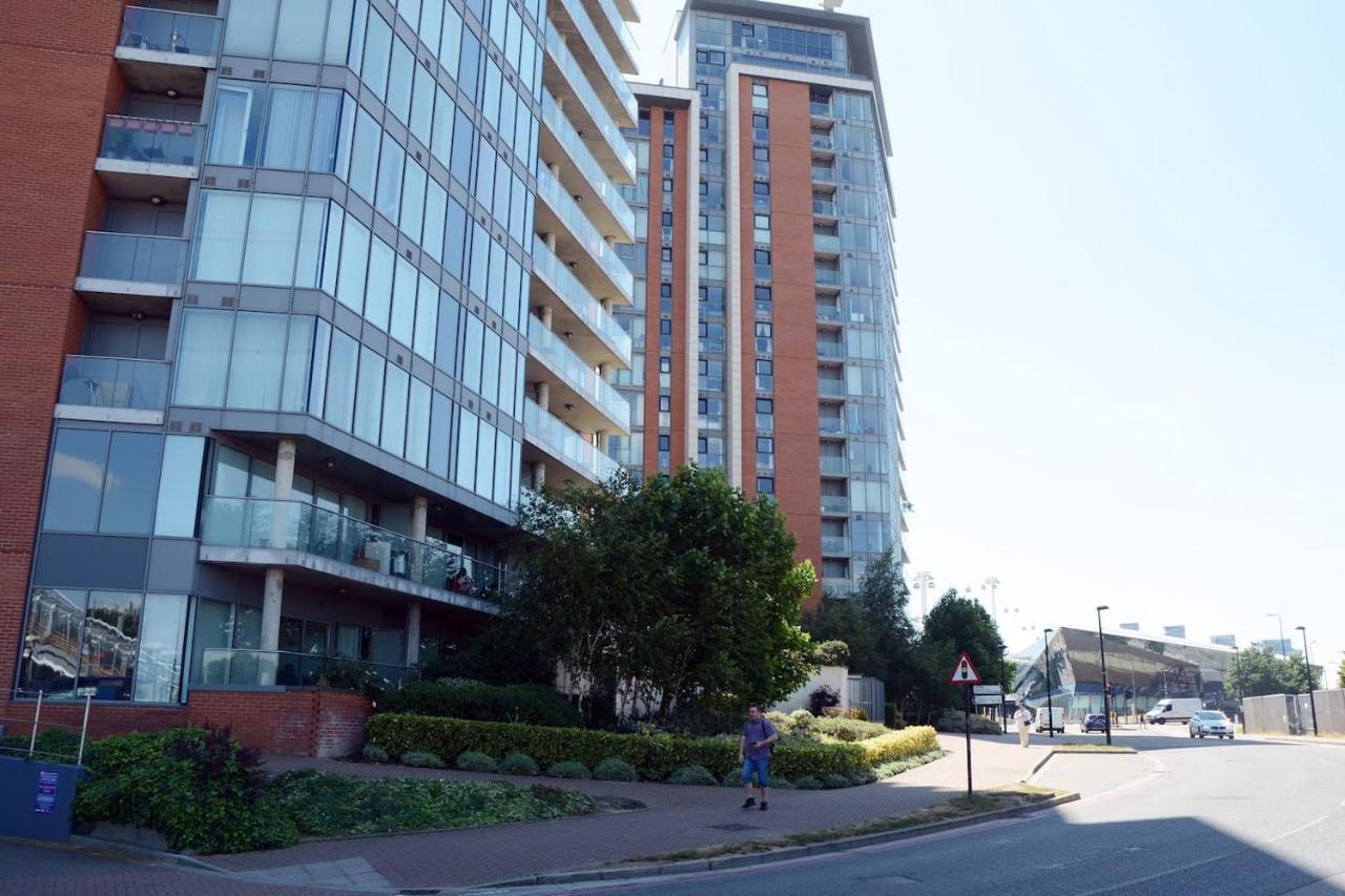 Excel Luxury Flat Appartement Londen Buitenkant foto