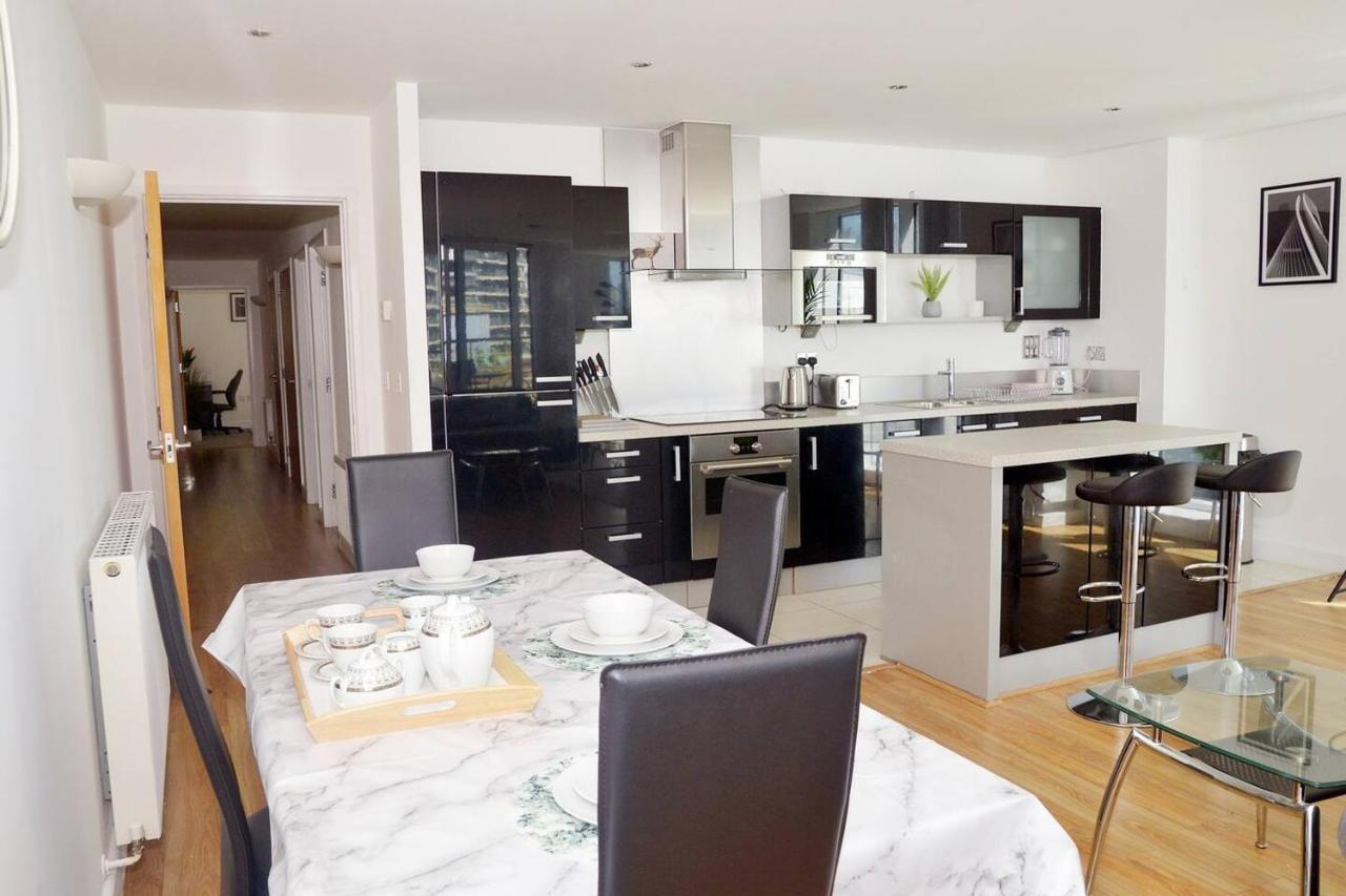 Excel Luxury Flat Appartement Londen Buitenkant foto